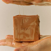 1950 Cape Woody Treatment Bar 90g