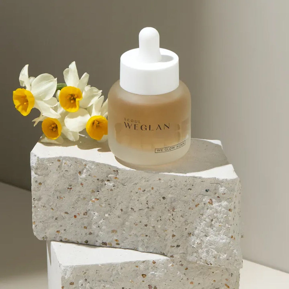 WEGLAN Ginseng Repair Glow Ampoule 30ml