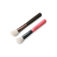 mustaev Easy Go Angled Contour Brush