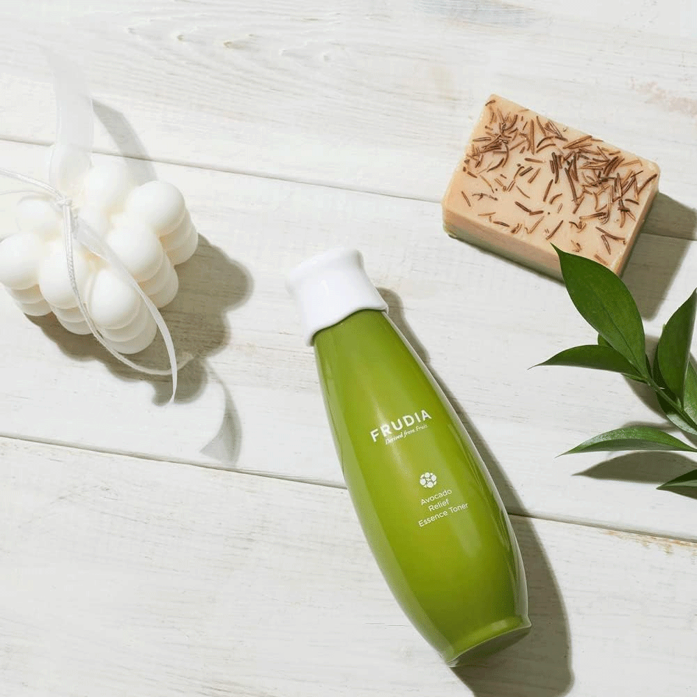 FRUDIA Avocado Relief Essence Toner 195g