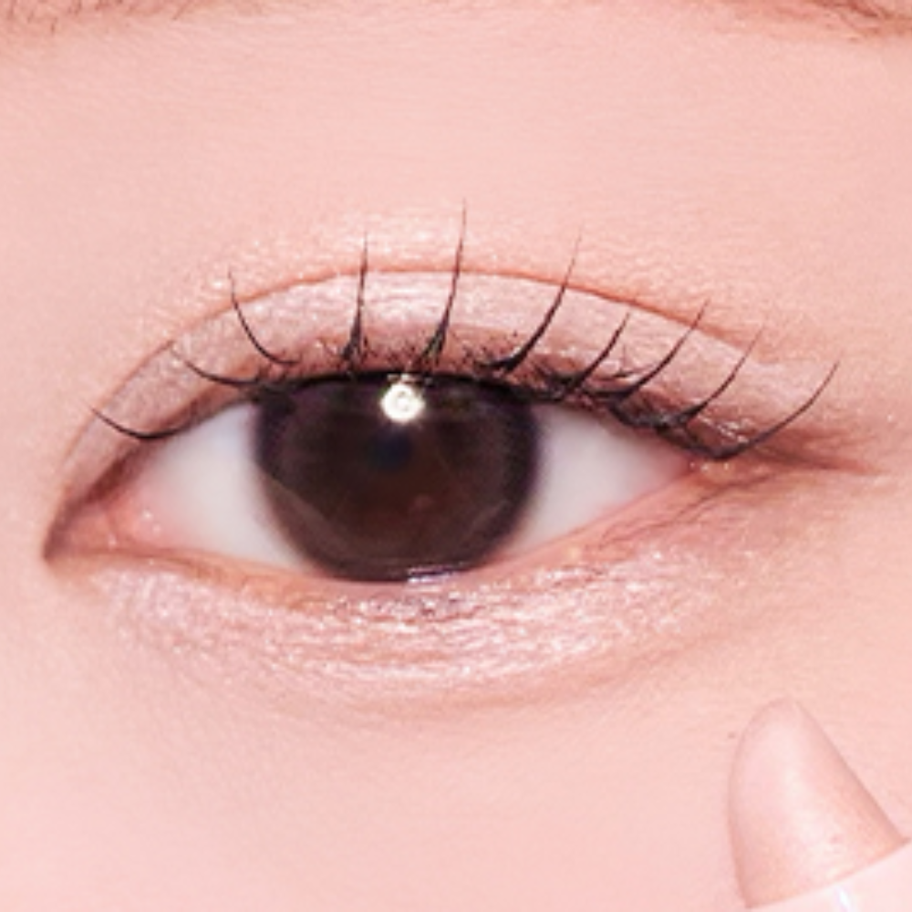 102 Soft Glance