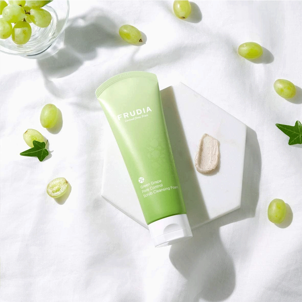 FRUDIA Green Grape Pore Control Scrub Cleansing Foam 145g