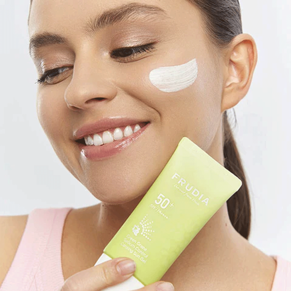 FRUDIA Green Grape Sebum Control Cooling Sun Gel SPF50+ PA++++ 50g