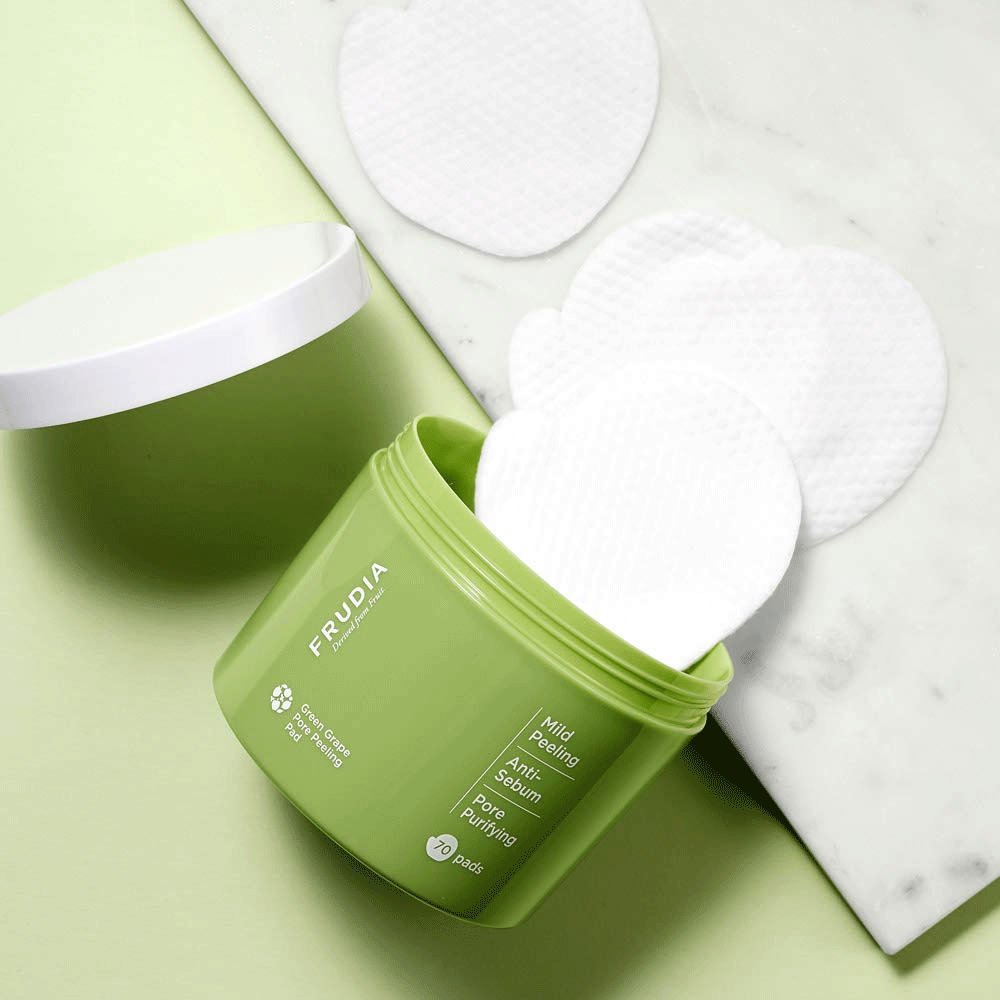 FRUDIA Greengrape Pore Peeling Pad (Jar) 70 ea
