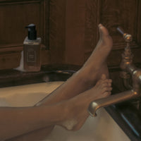 SW19 Midnight BODY WASH 280ml