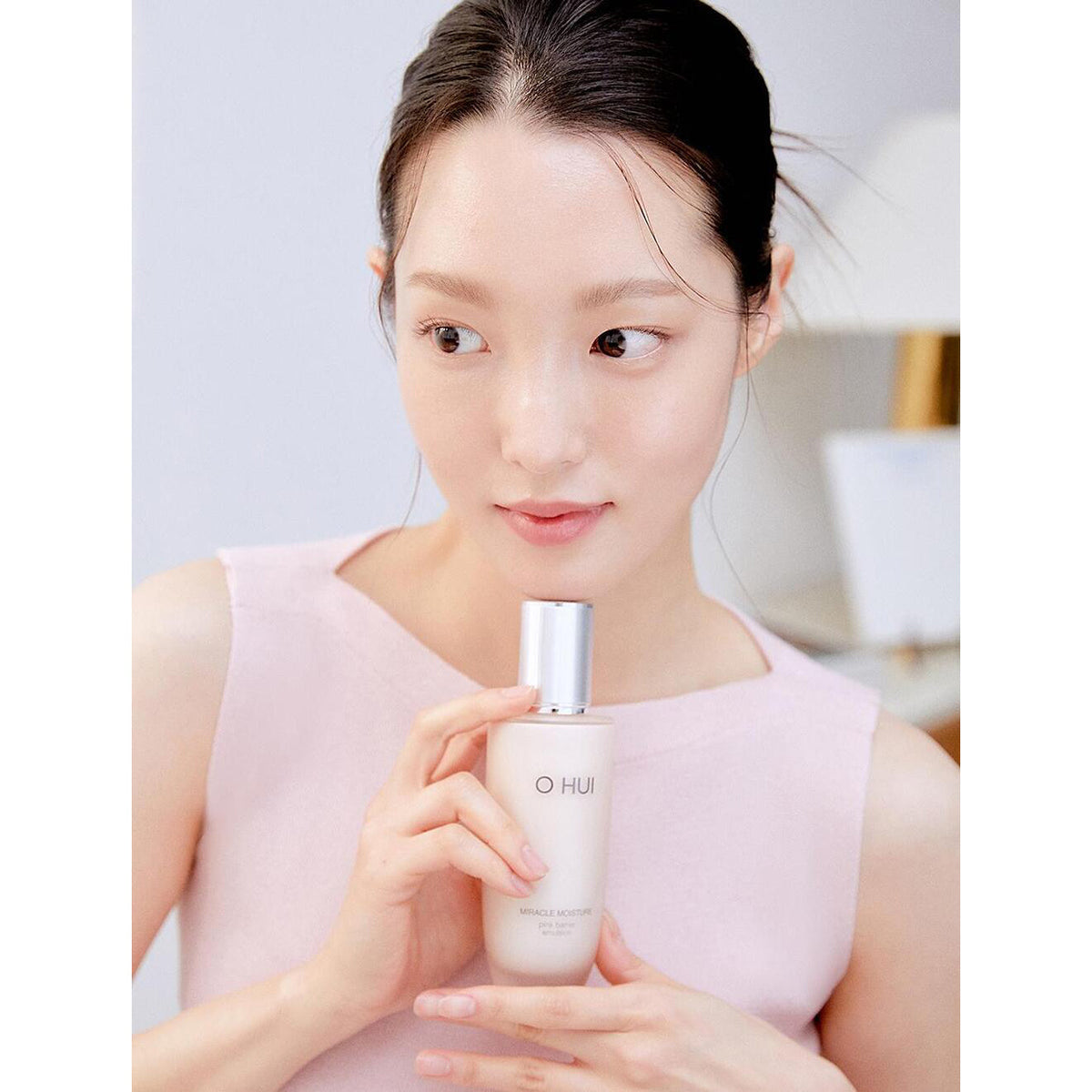 OHUI Miracle Moisture Emulsion 140ml