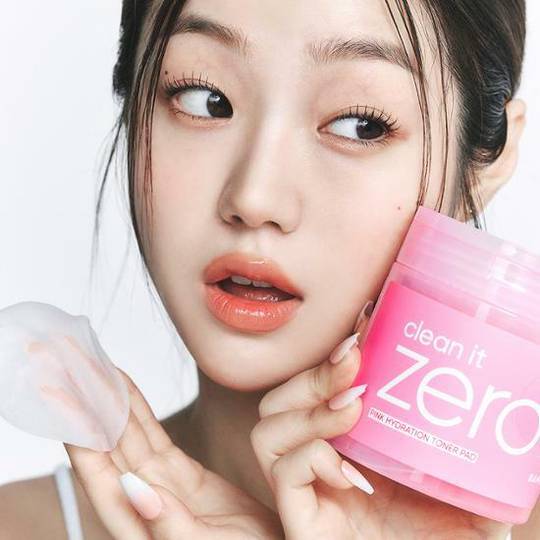 BANILA CO Clean It Zero Pink Hydration Toner Pad 70EA 200ml
