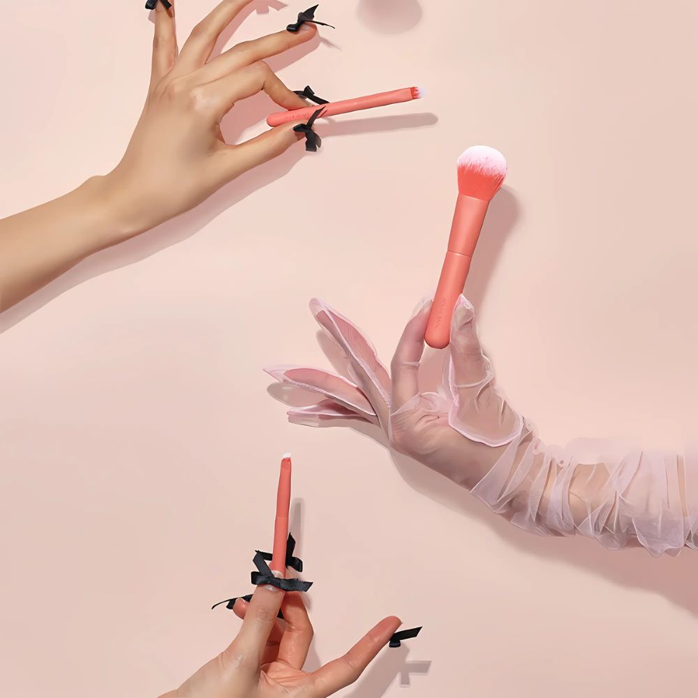 AMORE BASIC Crush On You Mini Brush Kit