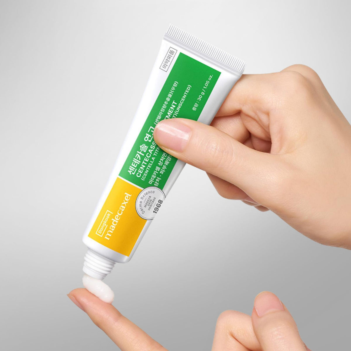 Dongkook Pharm Madecaxel Centecassol Ointment (Unscented) 30g