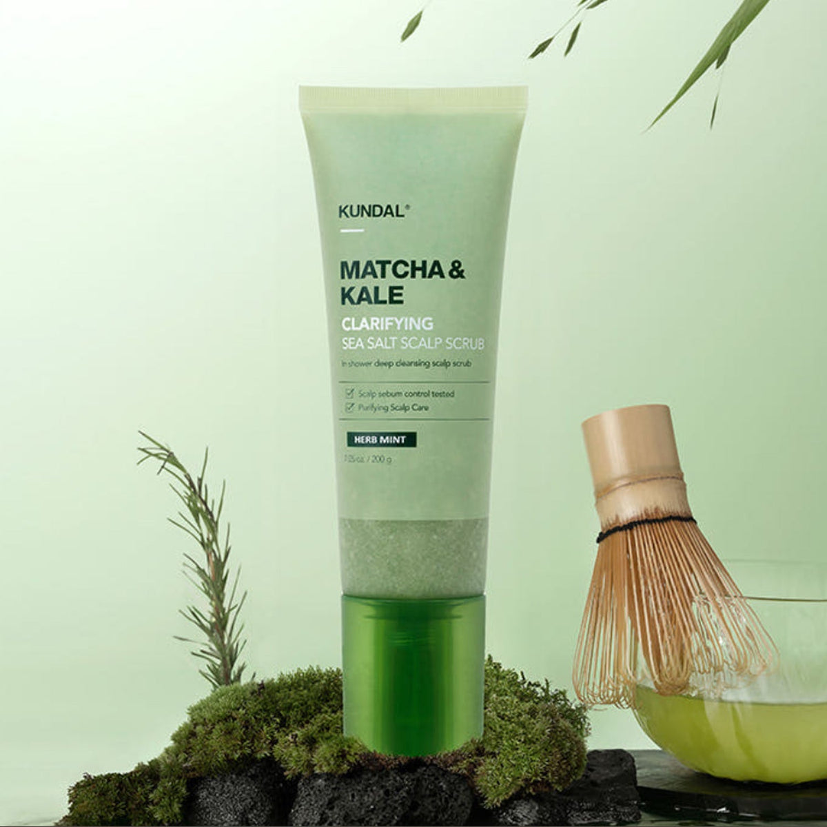 KUNDAL Matcha & Kale Clarifying Sea Salt Scalp Scrub Shampoo (Herb Mint) 200g