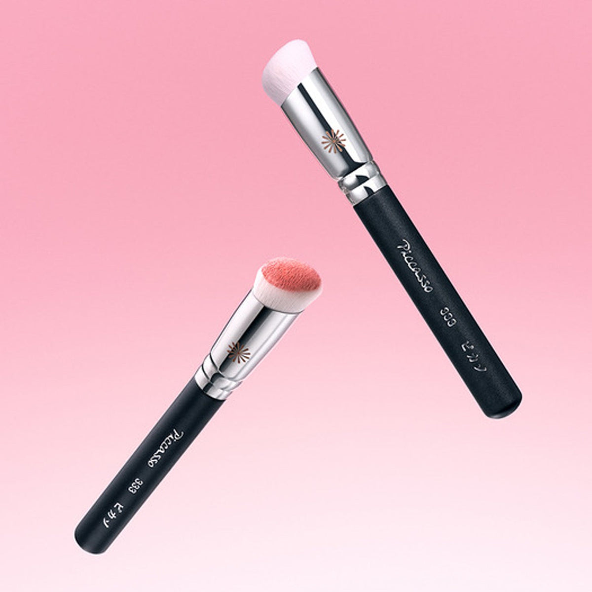 PICCASSO 333 Blush-Fit Cream Cheek Brush