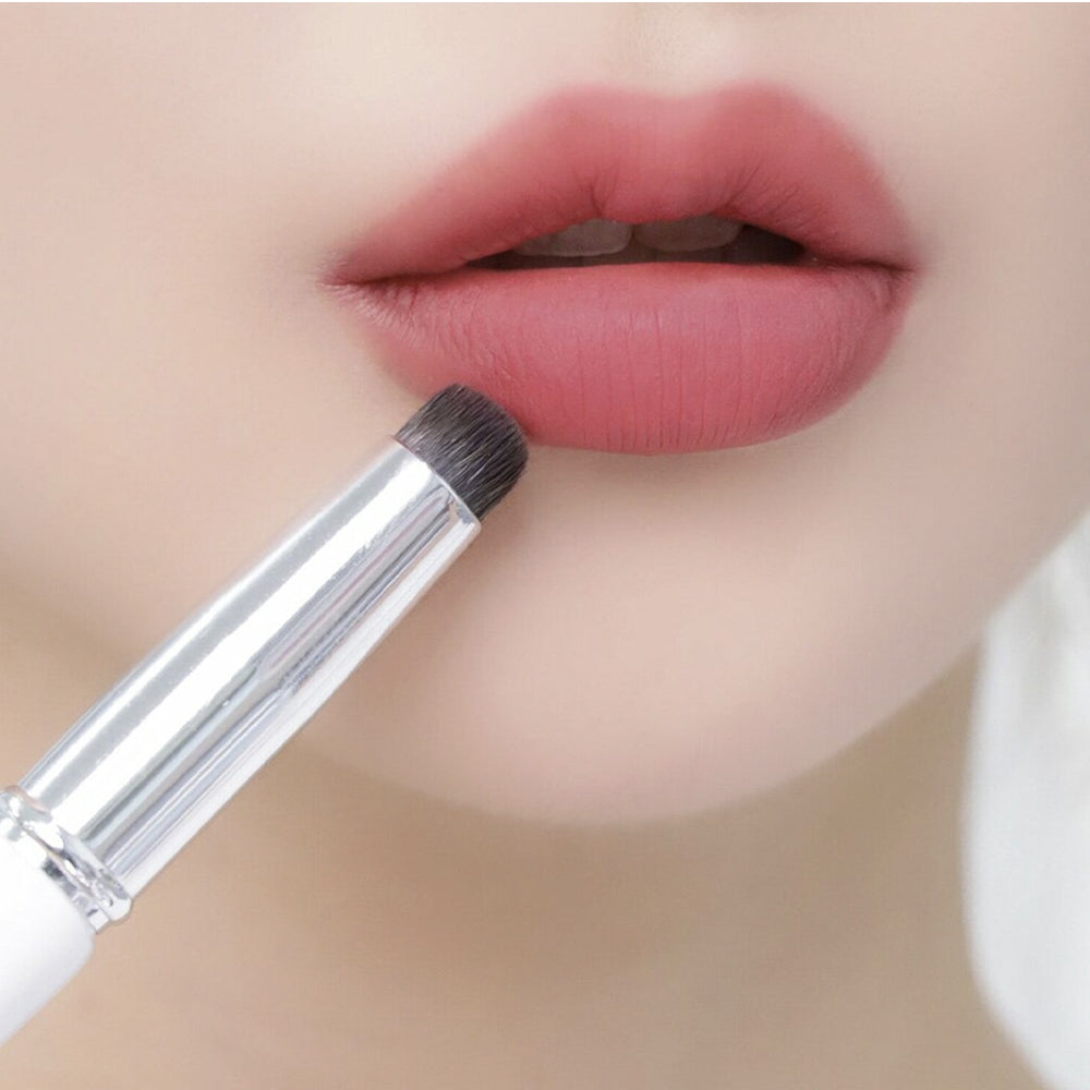 fillimilli Portable Over Lip Brush 932
