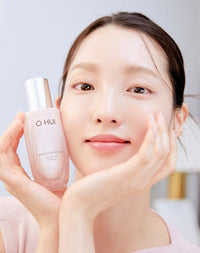 OHUI Miracle Moisture Pink Barrier Essence 50ml